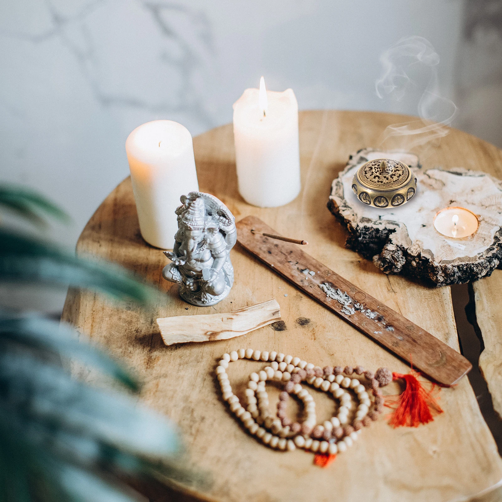 

Chinese Zodiac Design Incense Burner Bowl Aromatherapy Furnace Metal Censer Holder for Bedroom Study Yoga Room Relaxation Gift