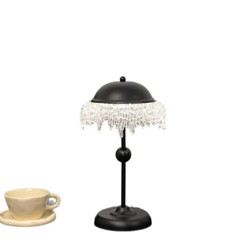 

Medieval wabi-sabi wind table lamp, American light luxury retro bedroom study bedside lamp