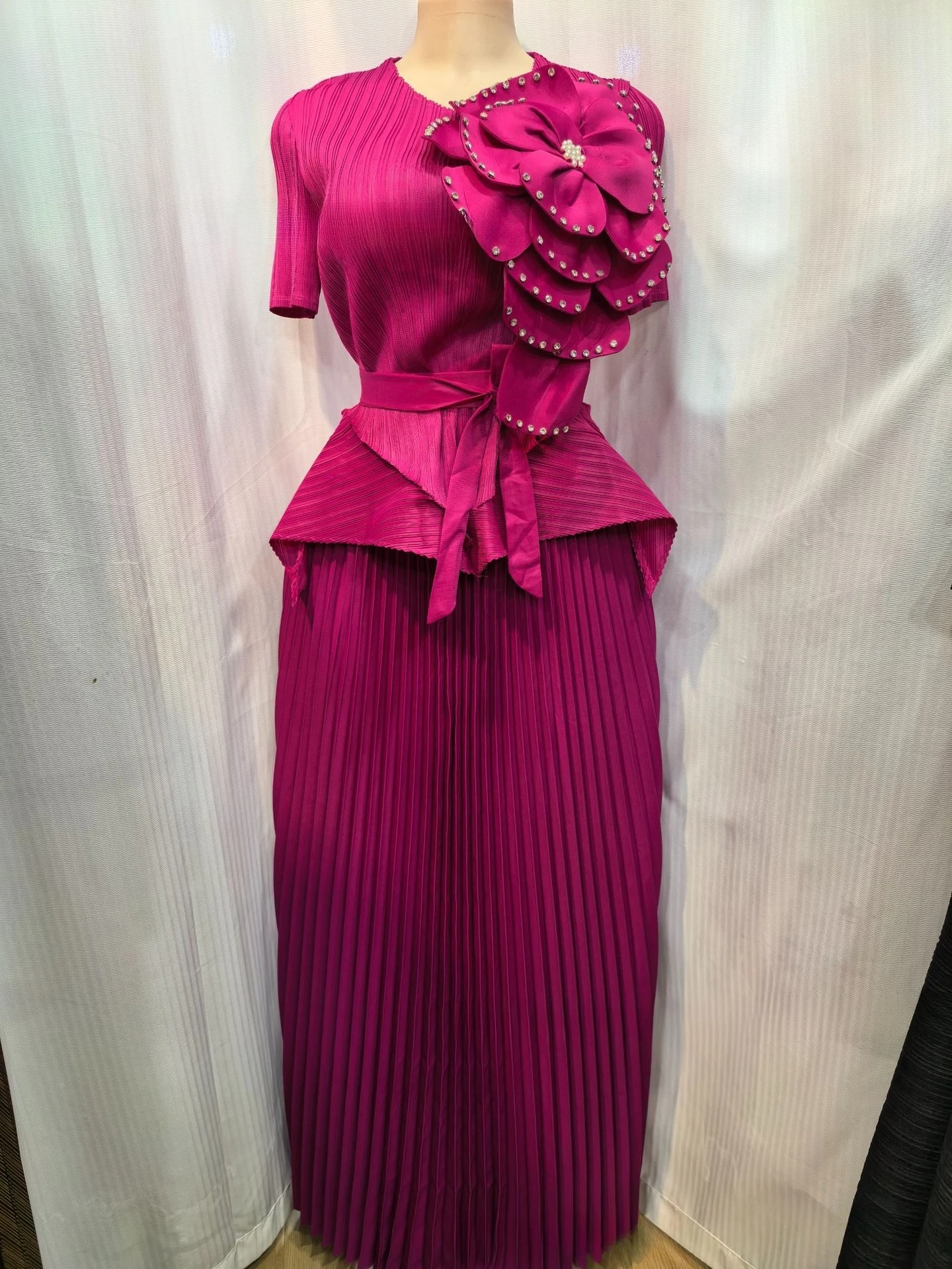 Miyake Pleated African Flower Top Set Embellished with Loose Temperament Elegant Solid Color Women's Two-piece Set