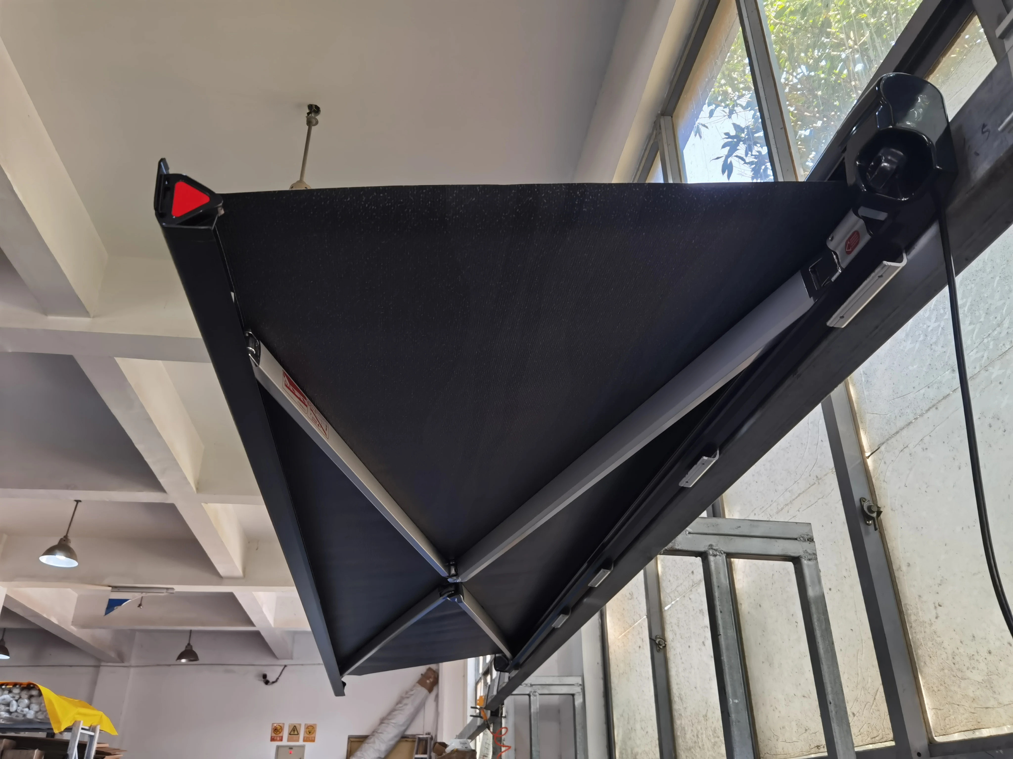 عالية الجودة النمط الأوروبي المظلة 4x2.5 متر الجانب شنت RV المظلة الشمس الظل العربة RV المظلة