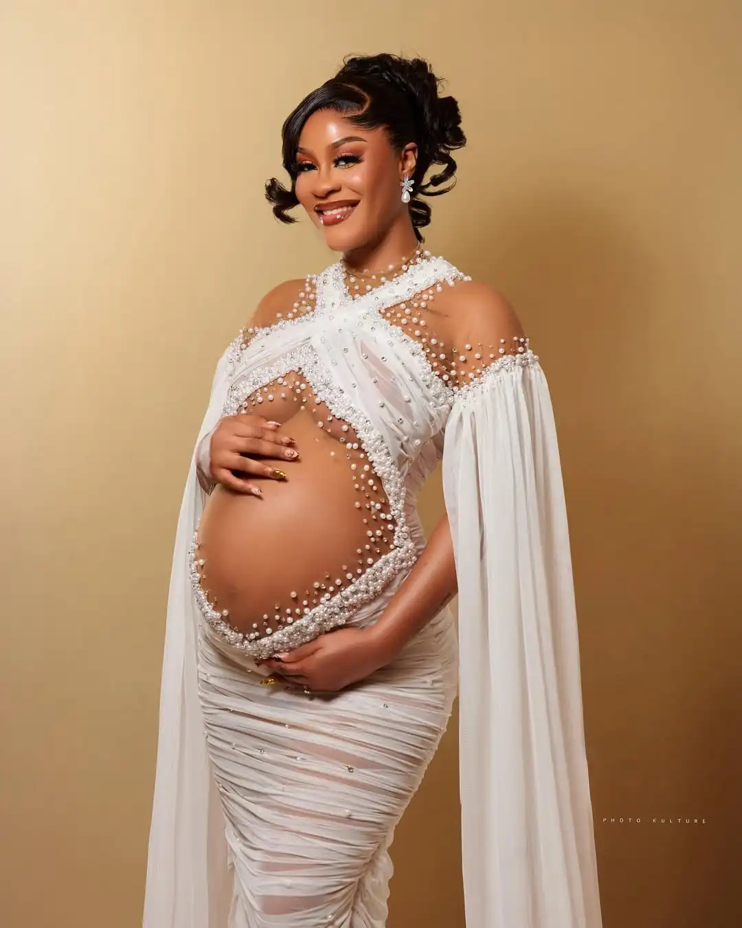 Luxury Pearls Maternity Dress Photoshoot Sheer Neck Cape Long Sleeves Unique Maternity Dresses Pleated Chiffon платье дл