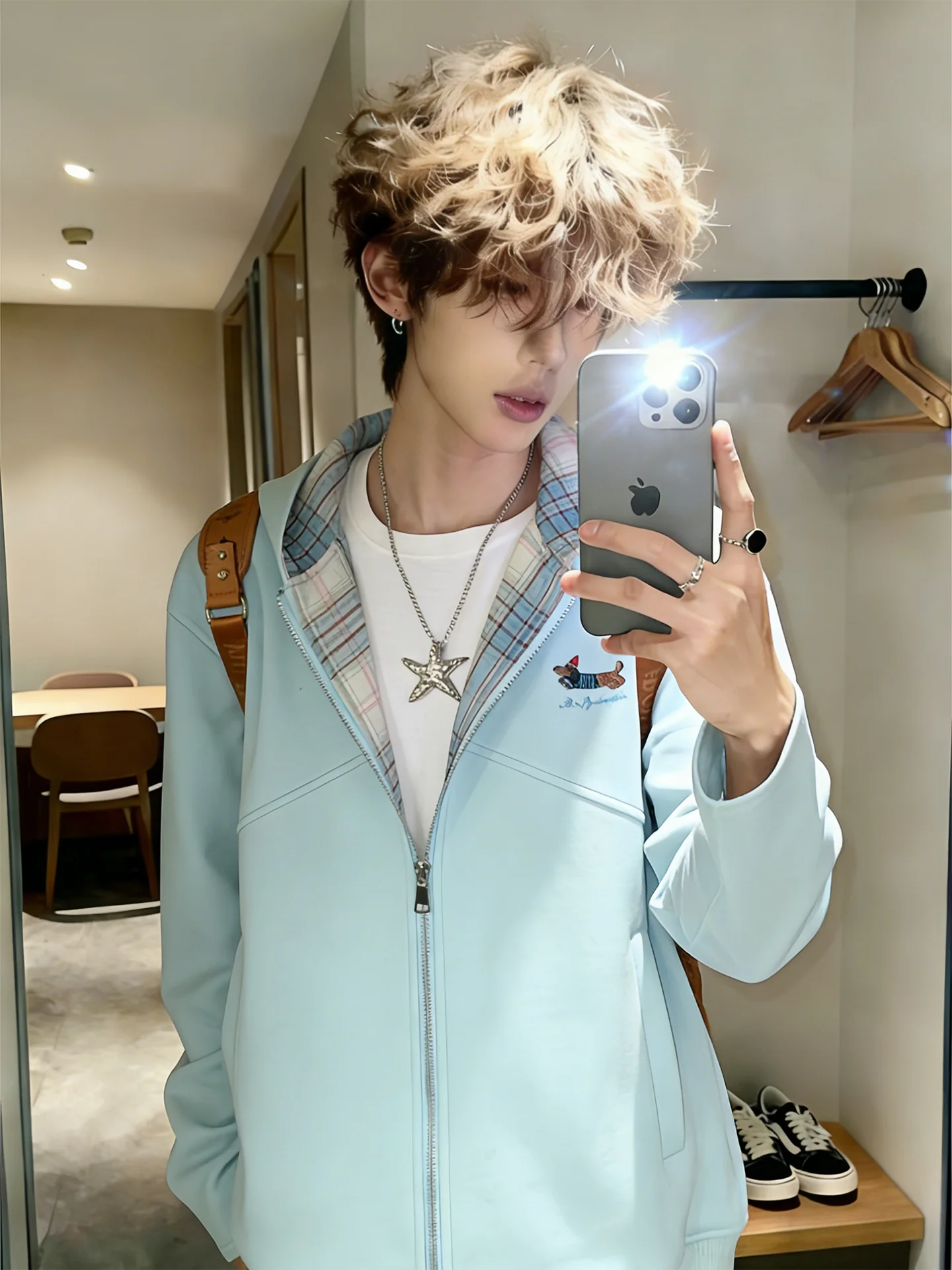 

Весенняя модная толстовка для мальчиков из мягкого хлопка с вышивкой собаки в стиле пэчворк, с длинными рукавами, повседневная, молодежная, в университетском стиле