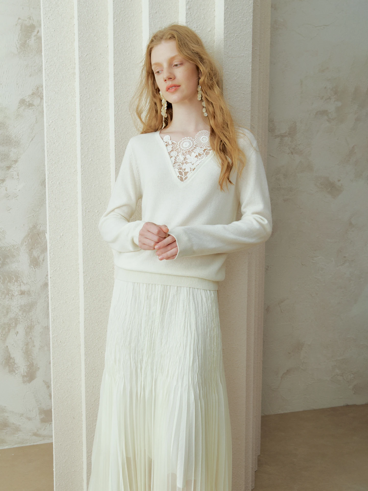 

Романтичный кружевной ажурный женский вязаный шерстяной свитер с V-образным вырезом, мягкий, тонкой вязки, свободного кроя, с длинными рукавами, осенне-зимний базовый слой