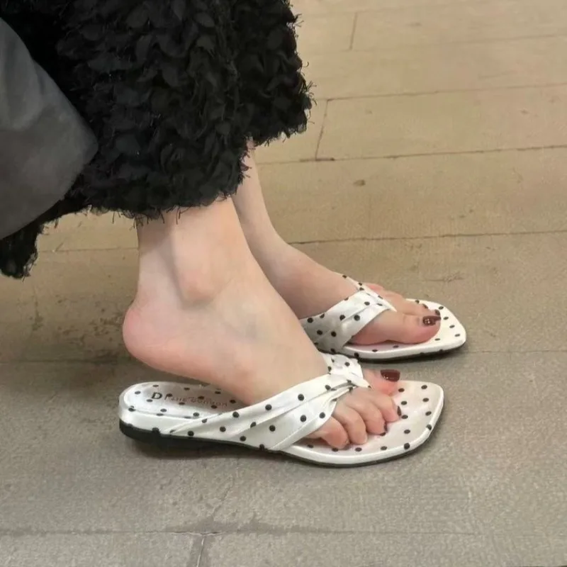 Women's Square Clip-toe Vintage Wave Point Style Comfortable Slippers Women New Summer Beach Elegant Fashionable Casual Sandals