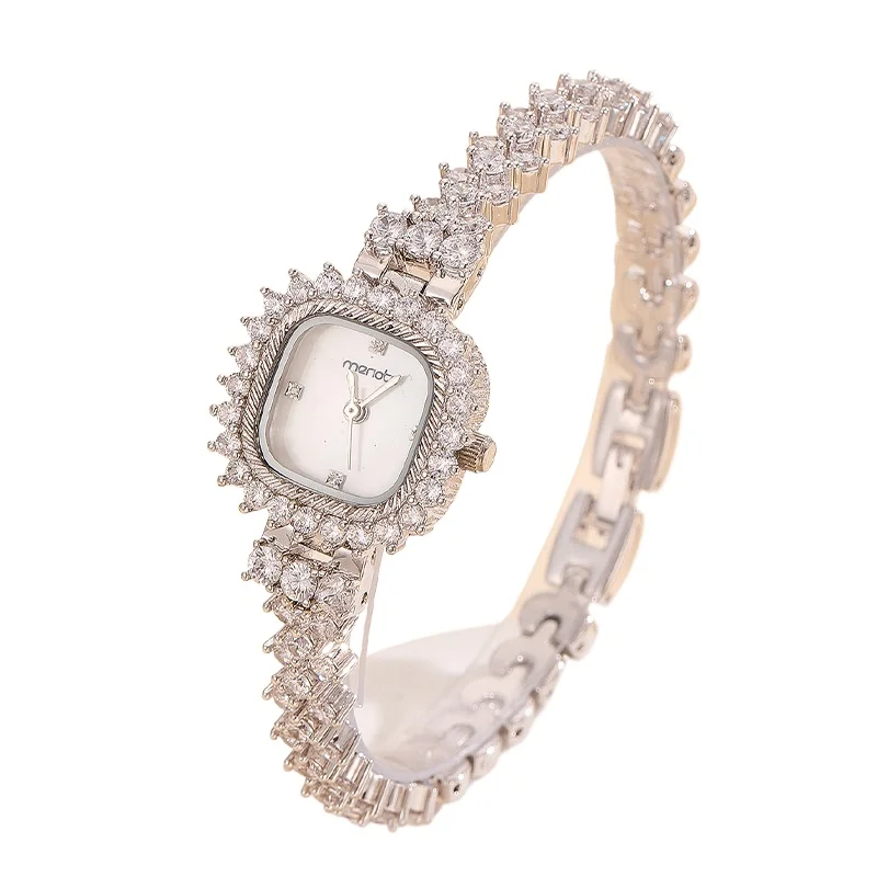 

Модные квадратные женские часы с бриллиантами, часы с длинным браслетом и цирконием, женские кварцевые часы