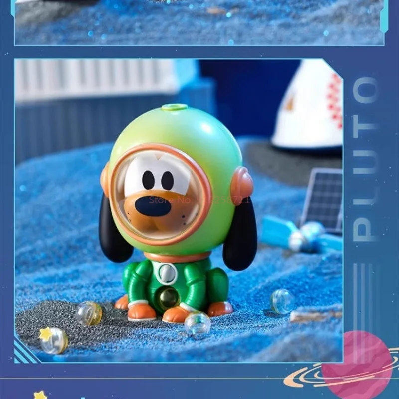 Space Theme Capsule Toy Machine 6pc Cartoon Blind Box Figures,Mini Collectible Models For Desk Decor/Gifts Disney Inspired Style