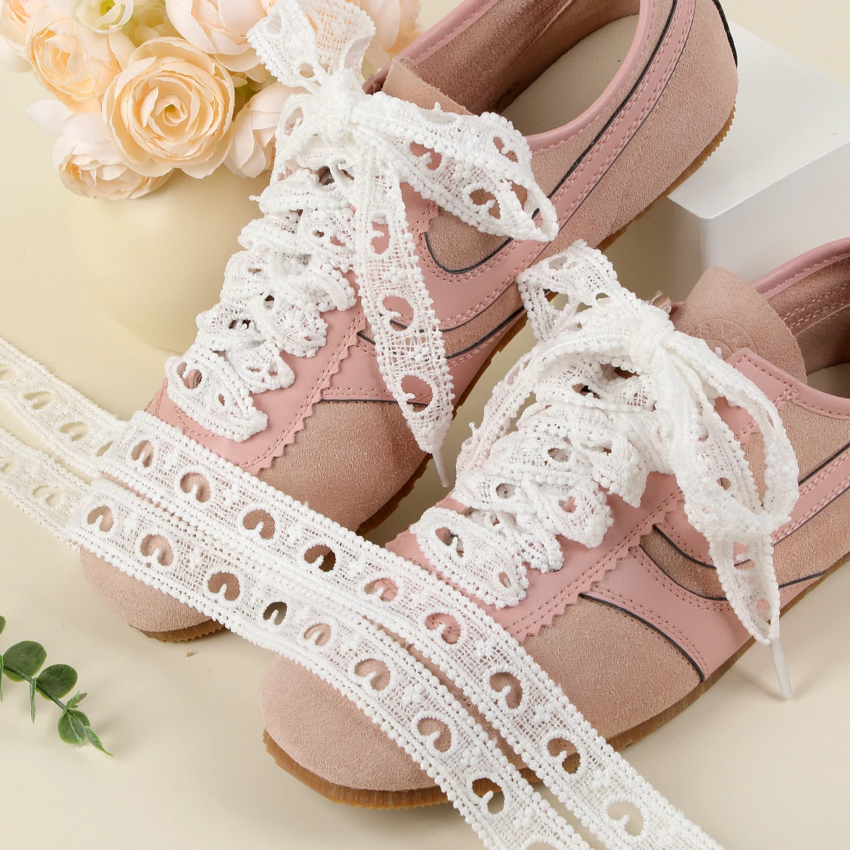 2 Pairs New Flat Hollow Heart Lace Shoelaces, Ballet Style DIY Ornament, Fashion Elegant White Shoe Accessories