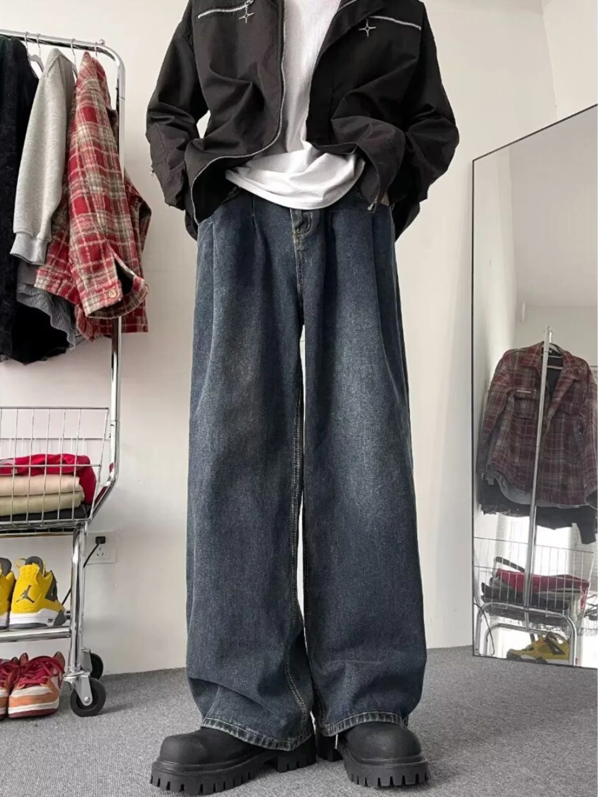 

Retro American Wide Leg Jeans Men's Loose Slimming Versatile Trendy High Street Straight Drapey Denim Long Pants Youth Popular