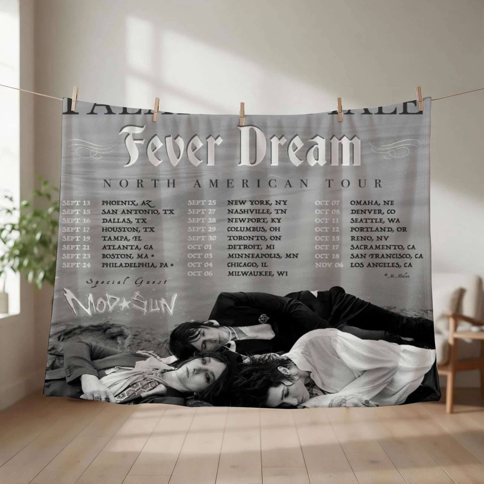 palaye royale fever dream tour design Throw Blanket wednesday Thins Hair for sofa Blankets
