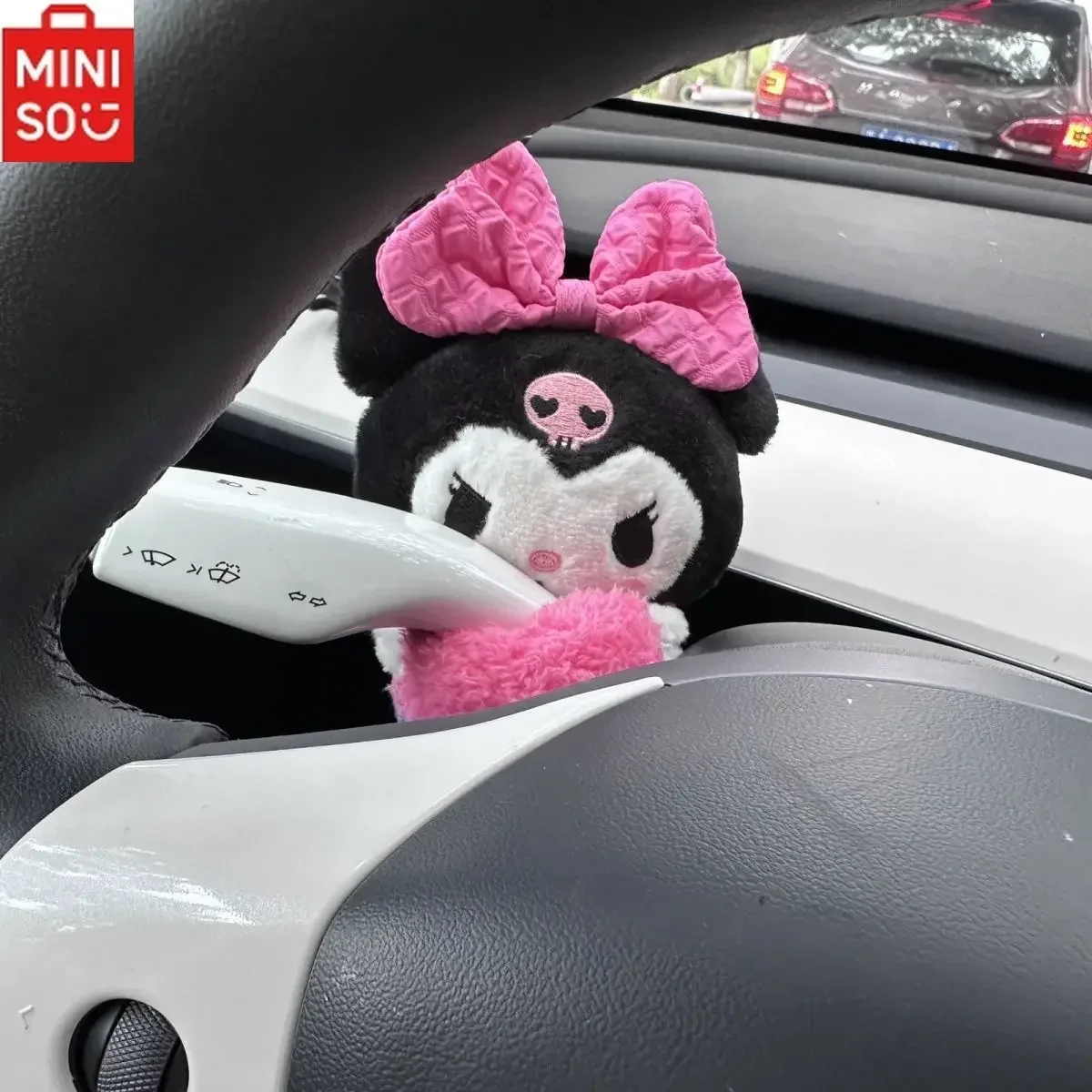 

MINISO Sanrio Cute Kuromi Car Hand-gear Decoration Plush Seat Belt Protective Cover Paper Box Rearview Mirror Love Pendant Gift