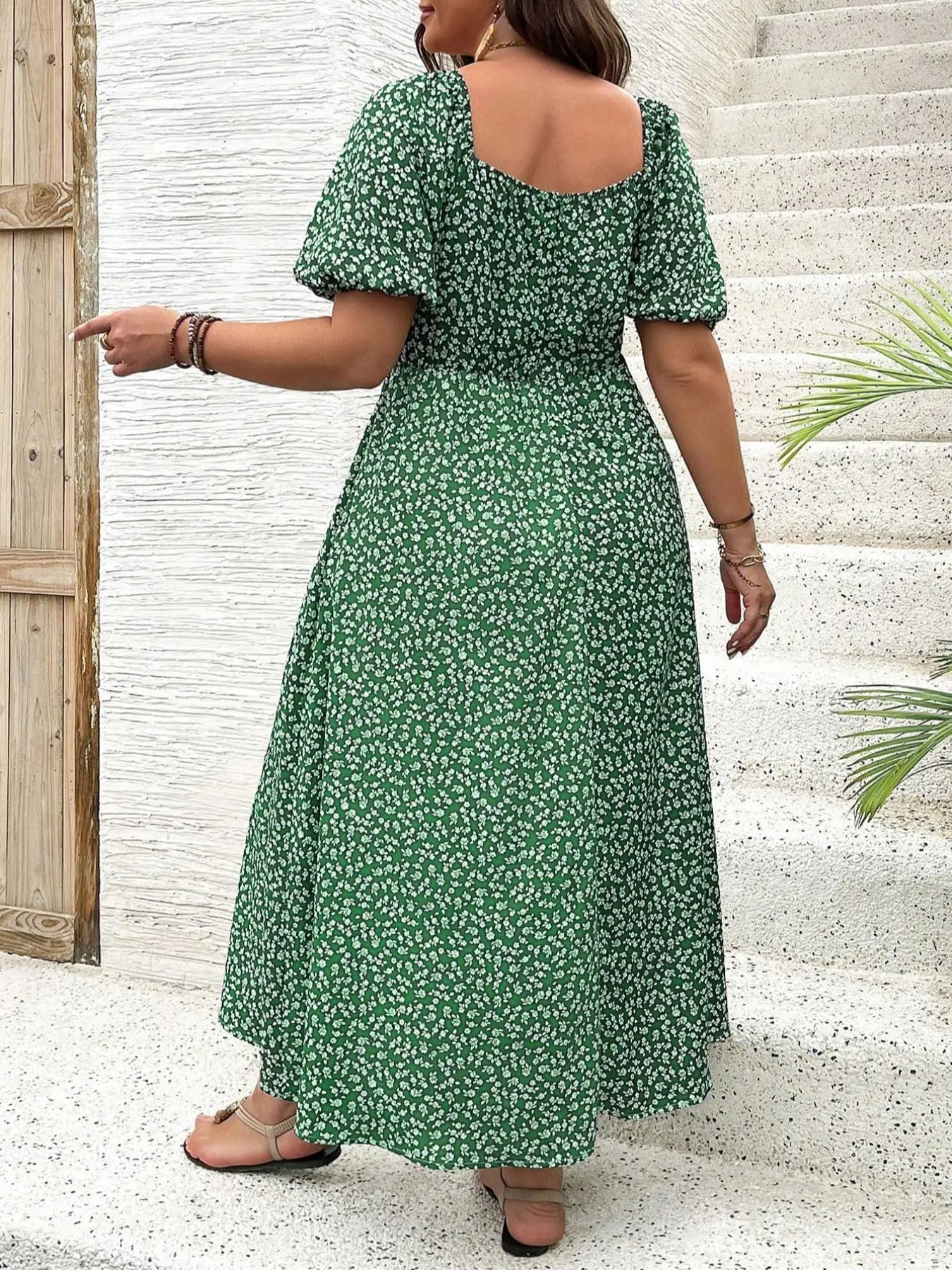 Thumbnail 2 - #29 Trending Womens Plus Size Dresses Right Now