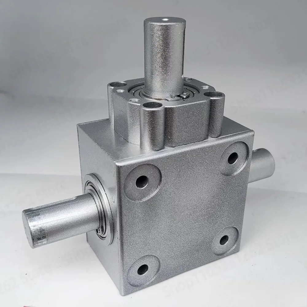 T3-1520 T Type 3 Output Shaft Bevel Gearbox 2.5 Module 16 Teeth 90 Degree Reversible