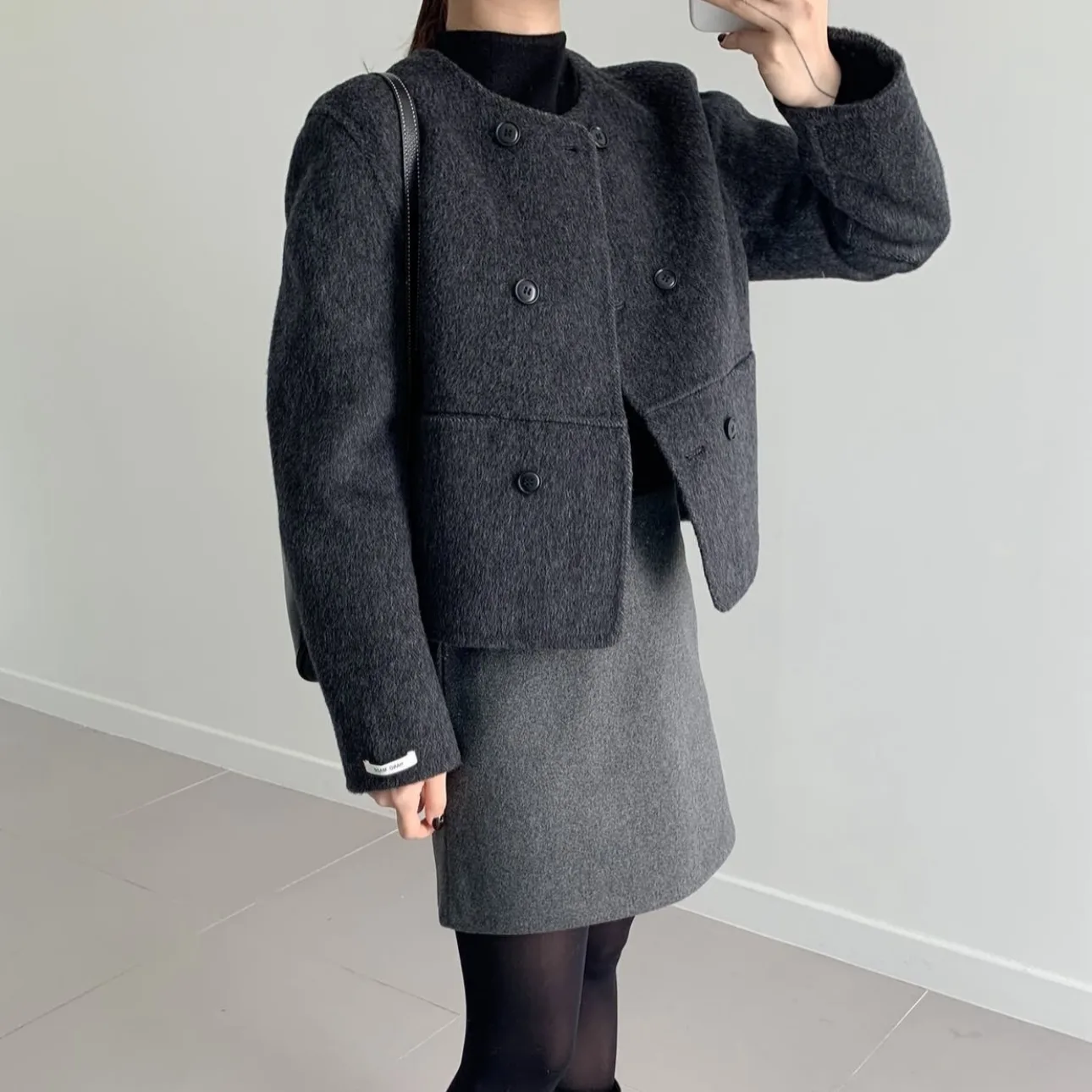 

Женское шерстяное пальто в Корейском стиле, шикарное осенне-зимнее маленькое дизайнерское универсальное ретро модное индивидуальное топ с двойными пуговицами