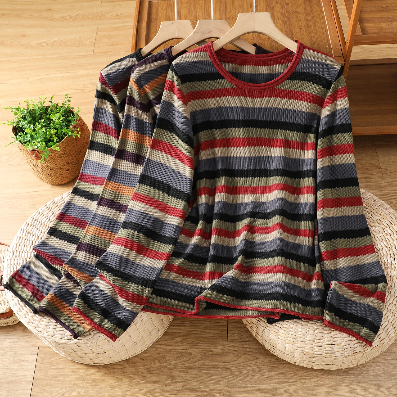 

Осенняя новинка, большие размеры, модные полоски, контрастный цвет, хлопковый трикотаж, длинная женская футболка све, свободная посадка...