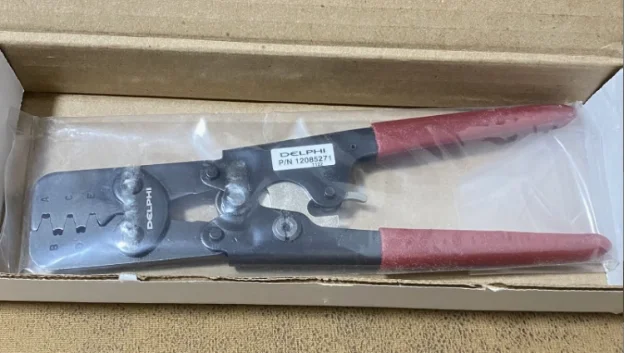 

1PCS/LOT 12085271 Delphi crimping pliers