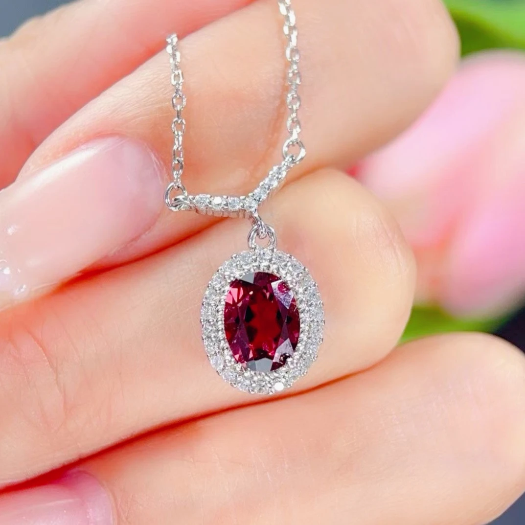 

Natural Garnet Necklace Pendant with Certificate 6mm*8mm 1ct Garnet Jewelry Solid 925 Silver Gemstone Jewelry with Gold Plating