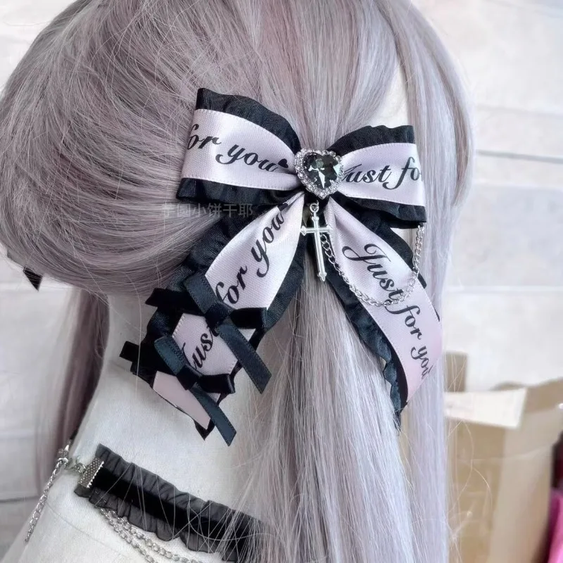 

1pair Goth Butterfly Hair Pin Pendant Asymmetrical Bow Hair Clips for Women Korean Young Girls Hair Clip Lolita Accessories