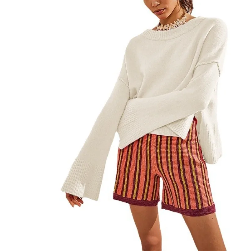 2025 New Fall and Winter Loose Solid Color Crew Neck Flared Sleeve Pullover Knitted Sweater Fashion Sweater for Women