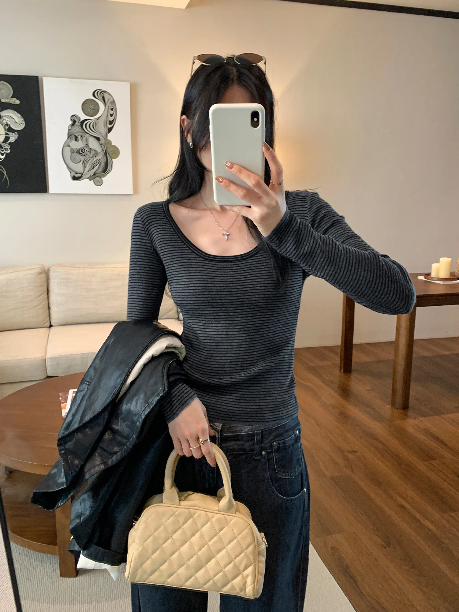 

Unique Slim Fit Striped Knitted Base Shirt Women's Autumn Winter New Style Fashionable Inner Wear Top Korean Style Commute Wind