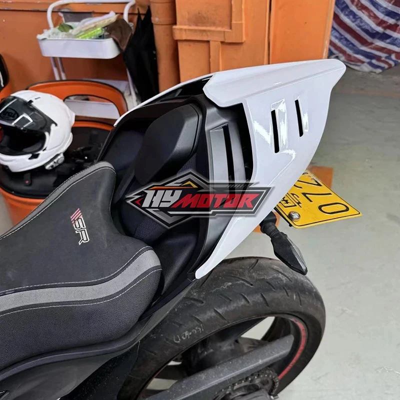 

New 450sr Rear seat cover For CFMOTO CF450SR 450 SR Motorcycle Rear Passenger Pillion Seat Cover Hard Seat Cowl Hump Fairing