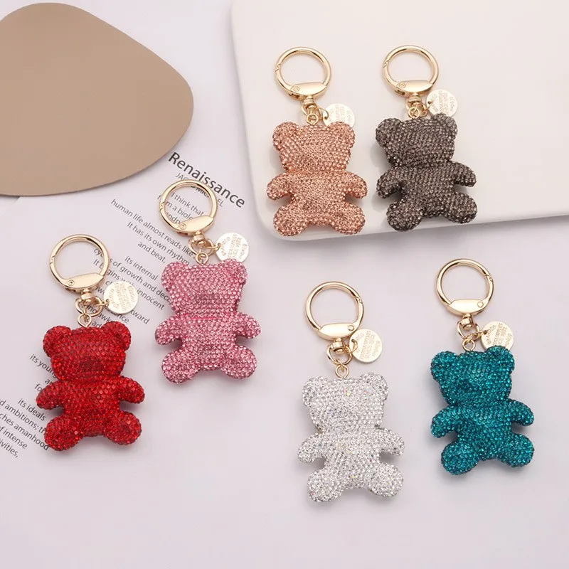 Luxury Crystal Bear Keychain For Woman Car Bag Charm Airpods Case Holder Metel Full Rhinestone Key Chain Key Ring Pendant