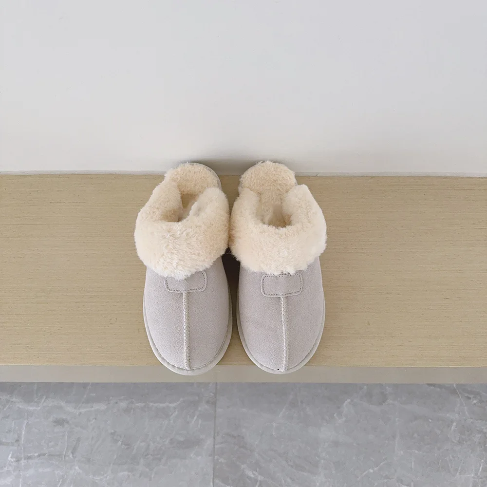 Winterliche Indoor-Beidou-Hausschuhe aus Schaffell und Fell für Frauen und Kinder. Weiche Hausschuhe mit flachem Absatz für den Außenbereich. – Detail 11