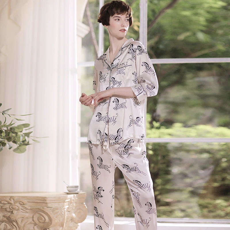 Women's 100% Mulberry Silk Zebra Print Pajama Set Spring Lapel Shirt & Trousers Loungewear Outside Button Down Pajamas Nightwear