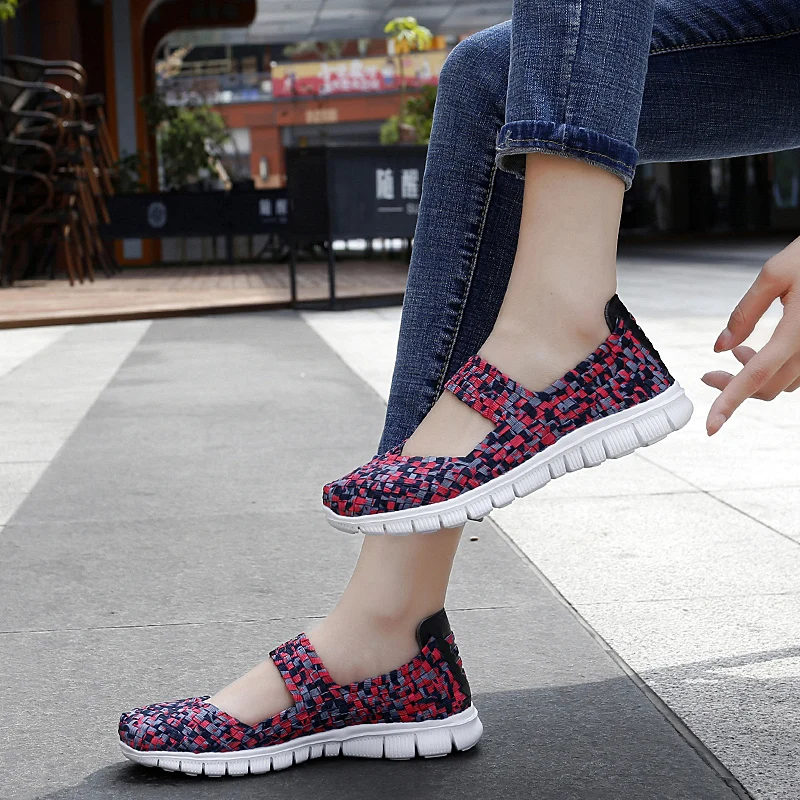 Summer Women\'s Breathable Walking Running Sport Women Woven Shoes Anti Slip Handmade Weave Light Flats Mother Gift Shoe Big Size