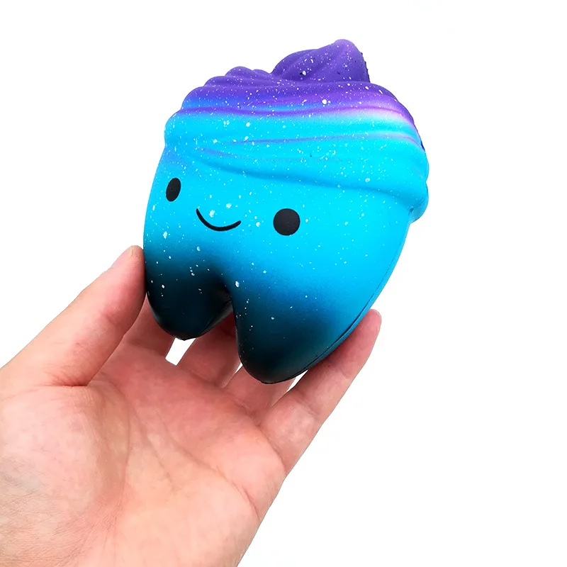 Squishy Morbido Squisito Divertimento Galassia Dente stellato Giocattoli denti Profumati Squish Lento Aumento Antistress Spremere Giocattolo Squishe