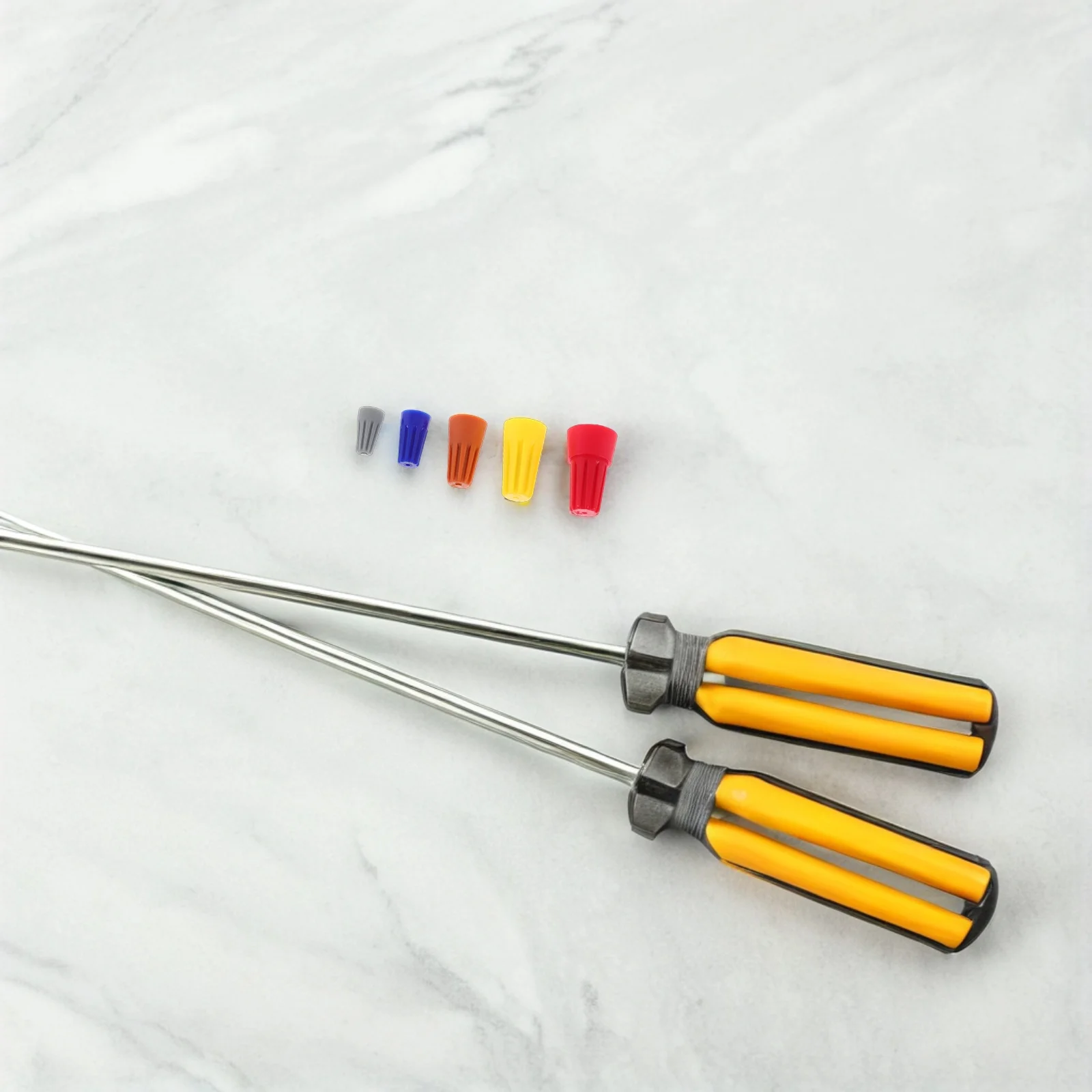 330 قطعة موصلات الأسلاك الكهربائية المسمار نوع قبعات مشفرة الألوان لمجموعة محطة الأسلاك السريعة في الهواء الطلق لتقوم بها بنفسك الإصلاحات