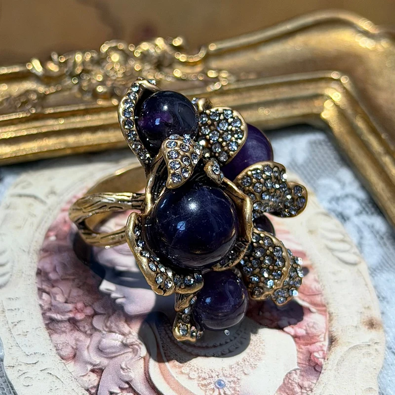 

Vintage Big Pearl Zircon Rings For Women Purple Stone Accessories Antique Gold Plated Rhinestone Luxury Brands Jewelry Designer