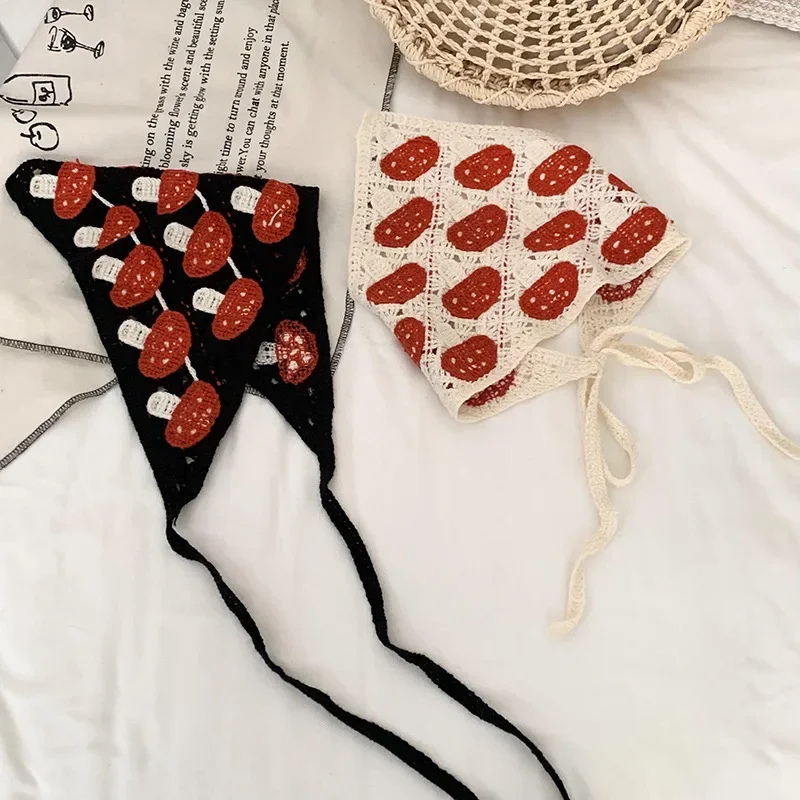 

2025 New Women's Knit Triangle Headscarf French Retro Floral Bandana Hairband Fashionable
