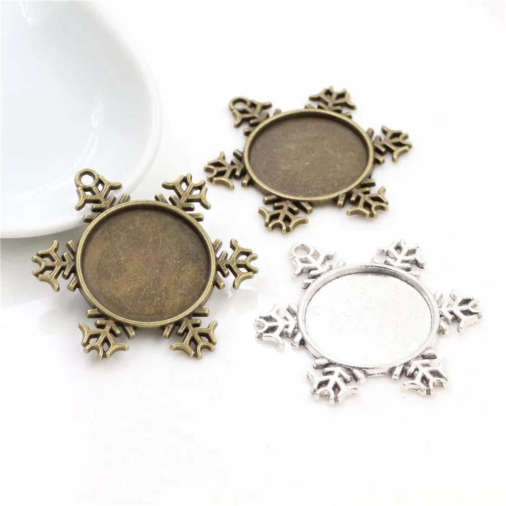 10pcs 20mm Inner Size Antique Silver Plated And Antique Bronze Christmas Snowflake Style Cabochon Base Setting Charms Pendant