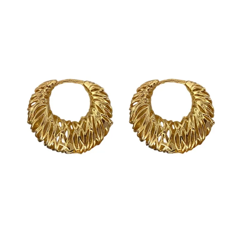 Modern Jewelry European and American Design Hollow Hoop Earrings For Women Party Gifts Cool Trend Ear Accessories Hot Selling