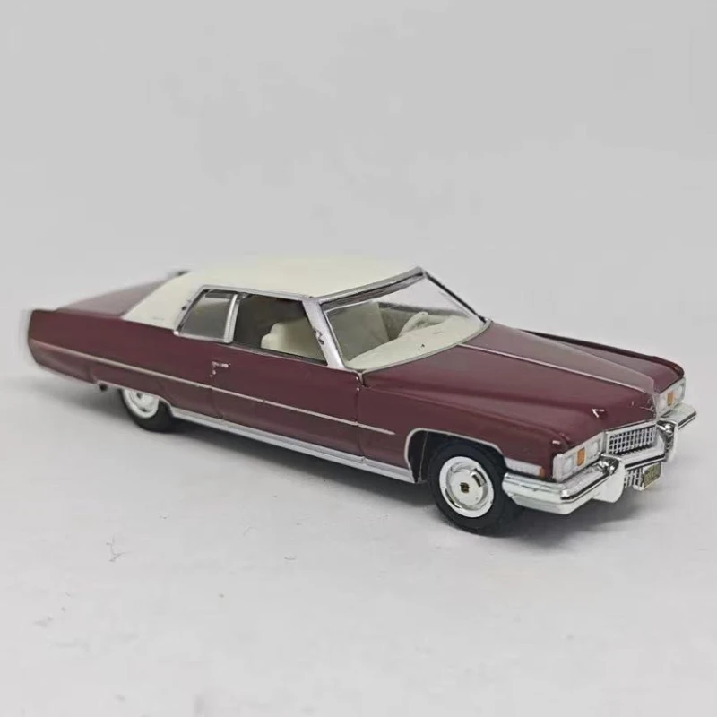 

Green Light 1:64 1973 Cadillac Sedan Deville Alloy die-casting car model metal children's decoration birthday gift collection