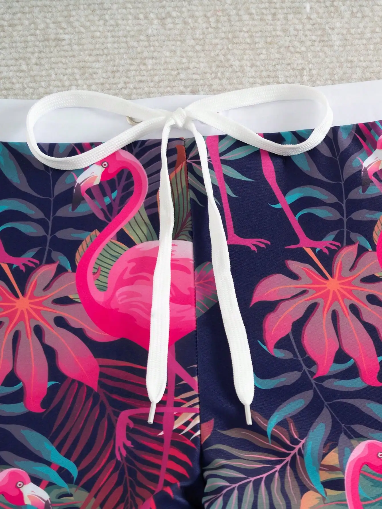 

Мужские шорты с принтом фламинго и завязками на талии в тропическом стиле