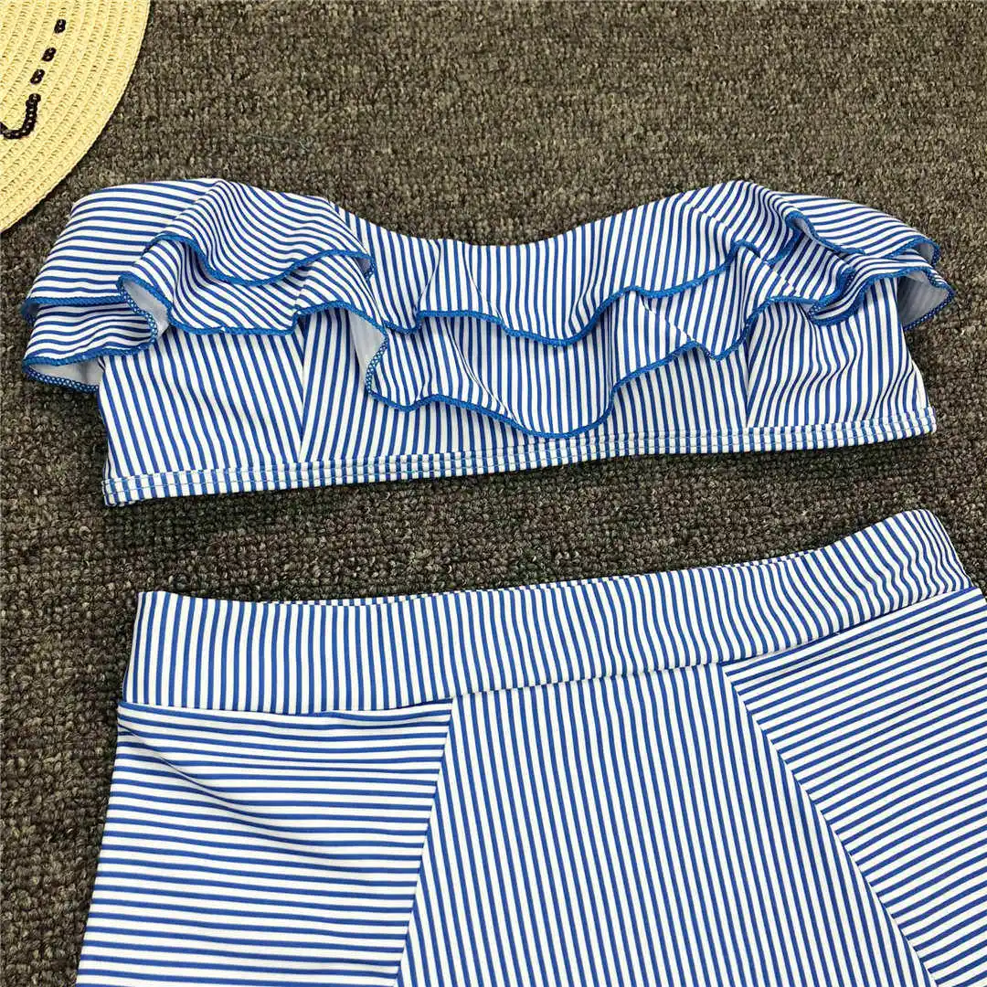 Gestreifter Bandeau-Bikini mit Rüschen, Damen-Badeanzug, hochtailliert, zweiteiliger Bikini, Badebekleidung, Badeanzug, Modell V1183. – Detail 15