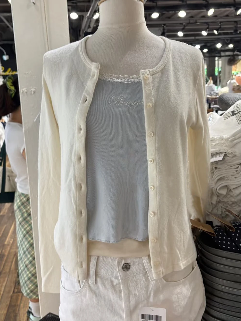 

Бежевая простая футболка с длинным рукавом, кардиган, женская осенняя однобортная тонкая футболка с круглым вырезом, женские повседневные милые хлопковые футболки