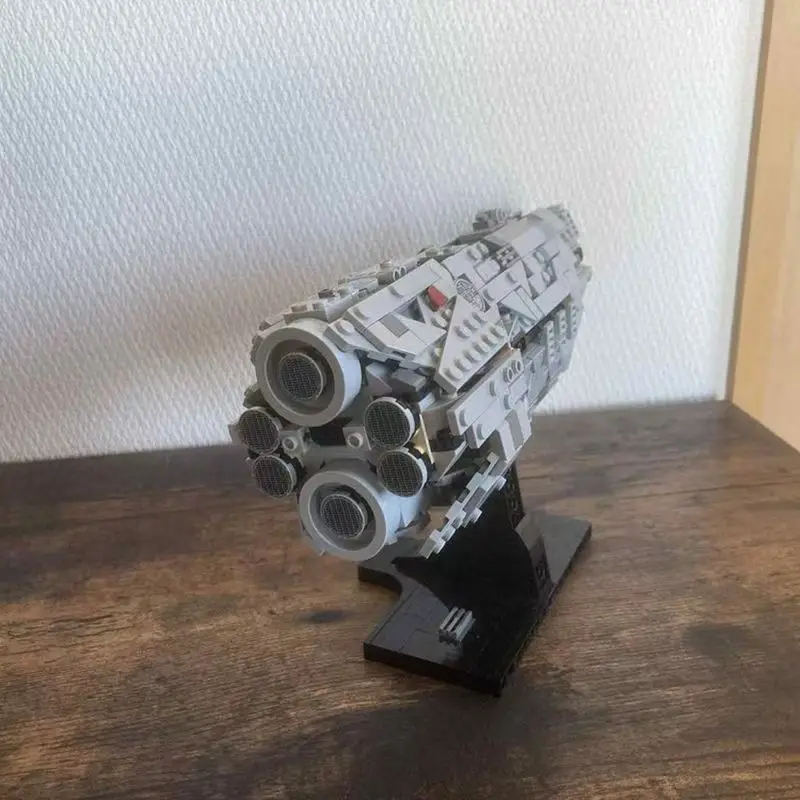 696PCS MOC Starr-Wars Herbst Säule Mittelgroße Ikonische Raumschiff Montage Bausteine Spielzeug Kinder Weihnachten Geburtstag Geschenk
