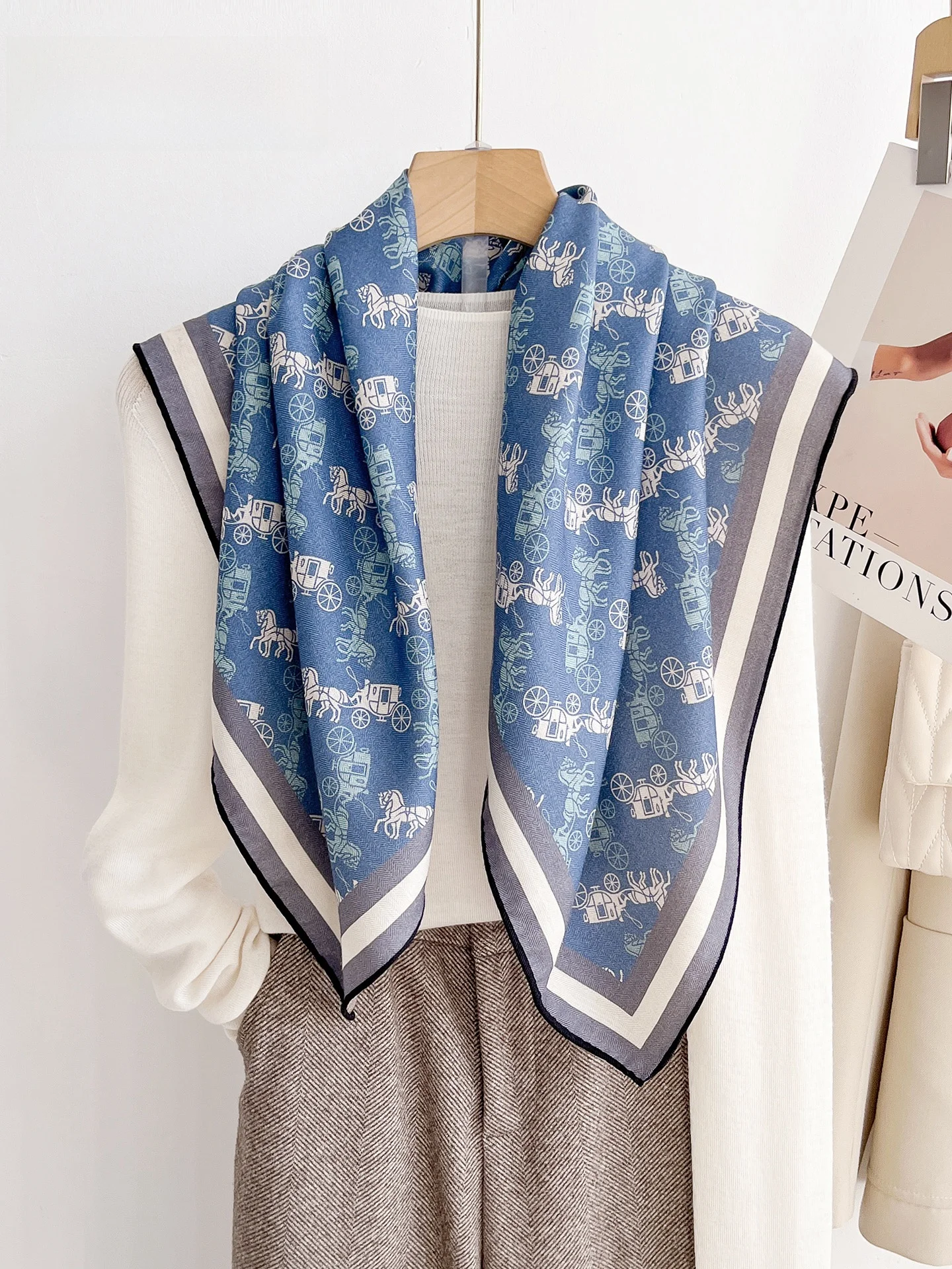 bufanda-de-lana-de-seda-cuadrada-de-90cm-para-mujer-prendas-de-vestir-exteriores-con-punzon-de-sensacion-de-lujo-para-otono-e-invierno-patron-geometrico-coreano-sle-berryear