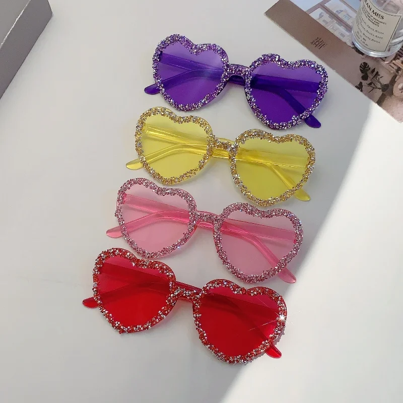 KAMMPT Fashion Brand Crystal Shiny Shades Women Stylish Heart Decor Trends Sunglasses Oversize Candy Color Beach Sun Glasses