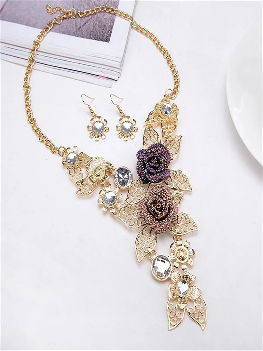 Exaggerated vintage necklace alloy hollow flower-shaped imitation jewellery necklace earrings set