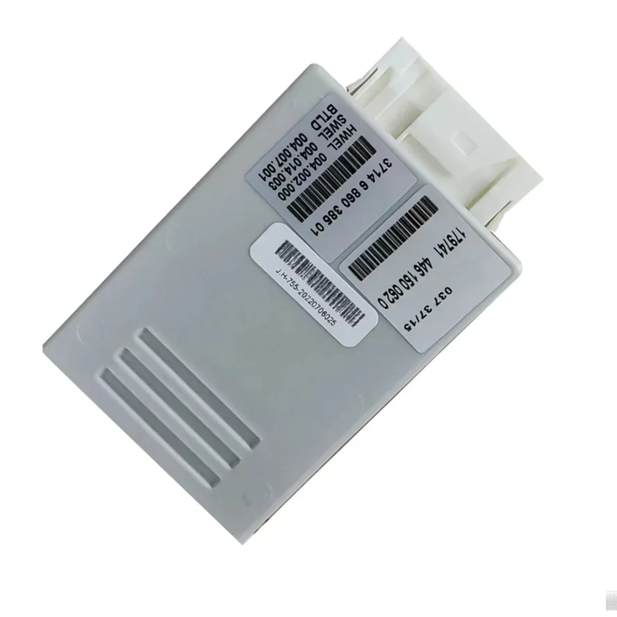 Factory direct foreign trade auto parts are suitable for BMW's automobile air pump control module  37146860385