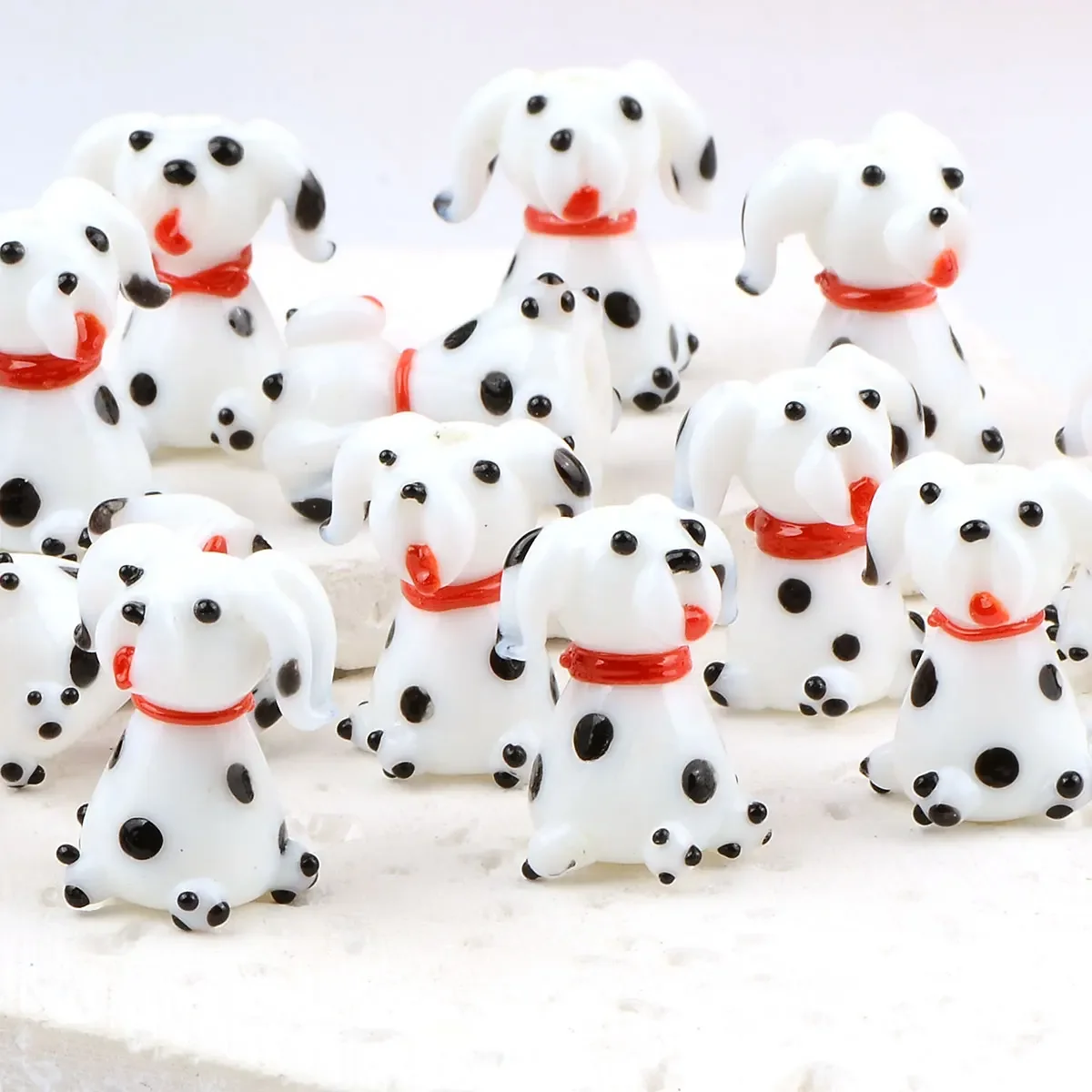 1.6x2.1cm 5pcs Hand-paint White Creative Spotted Dog Glass Beads DIY Bracelet Necklace Pendant Charm Accessories