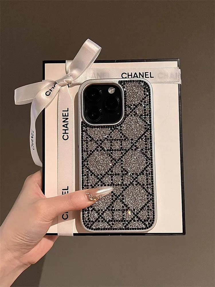 革製の携帯電話ケース,iphone用の豪華な保護ケース,無地,ゴールドのレター,ファッショントレンド15,iphone 14,iphone 13, iPhone 12 pro max