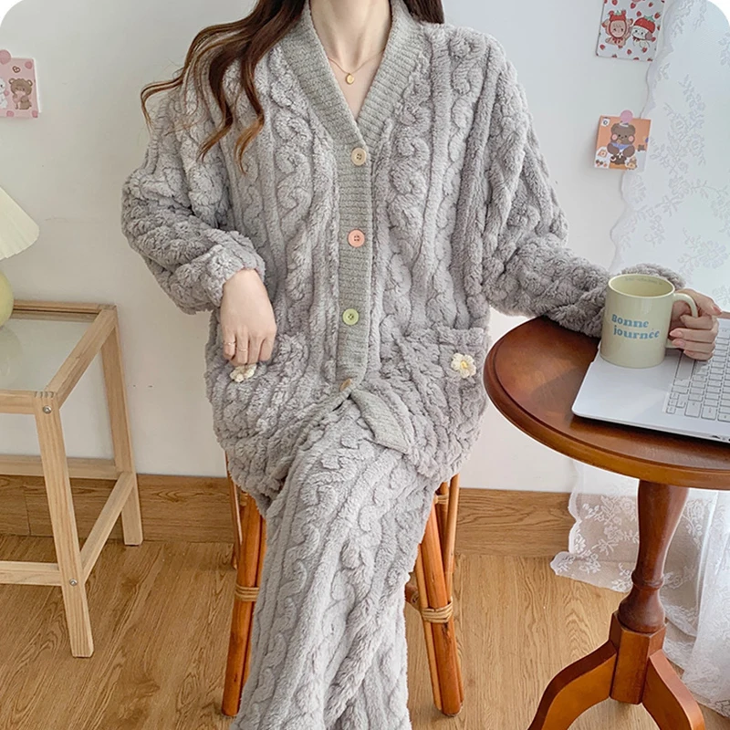 Korean Ins Fashion Velvet  Pajamas Winter Coral Fleece Pajama Sets Women Solid Sweet Button Design Long Sleeve Warm Sleepwear