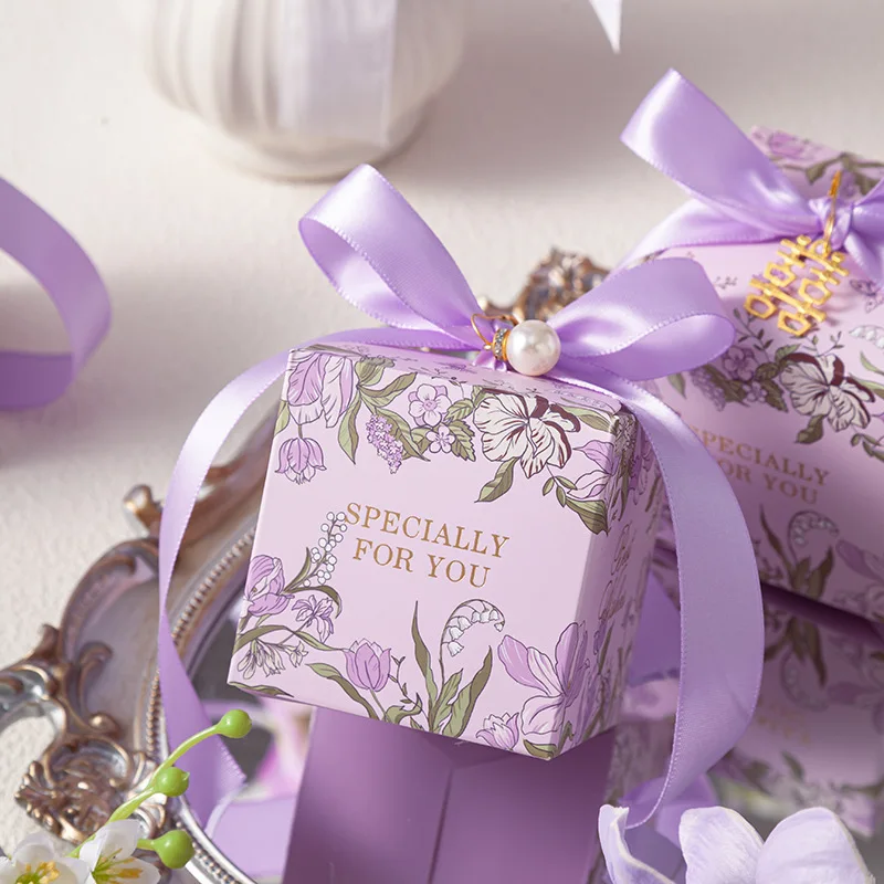 Wedding Favor Candy Box European Style Floral Candy Gift Box with Bow Ribbon Pearl Wedding Party Paper Box Gift Packaging Box