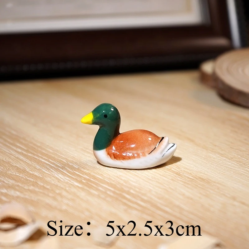1PC Mini Green Head Duck Ceramic Ornament Cute Mini Animal Stress Relief Mood Soothing Decor For Office Desk Figurine Decoration