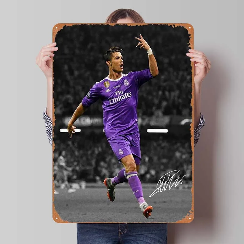 Cristiano Ronaldo Metal Poster Soccer Sports Metal Signs Vintage Room Decor Men Custom Tinplate Sign for Wall Art Decoration