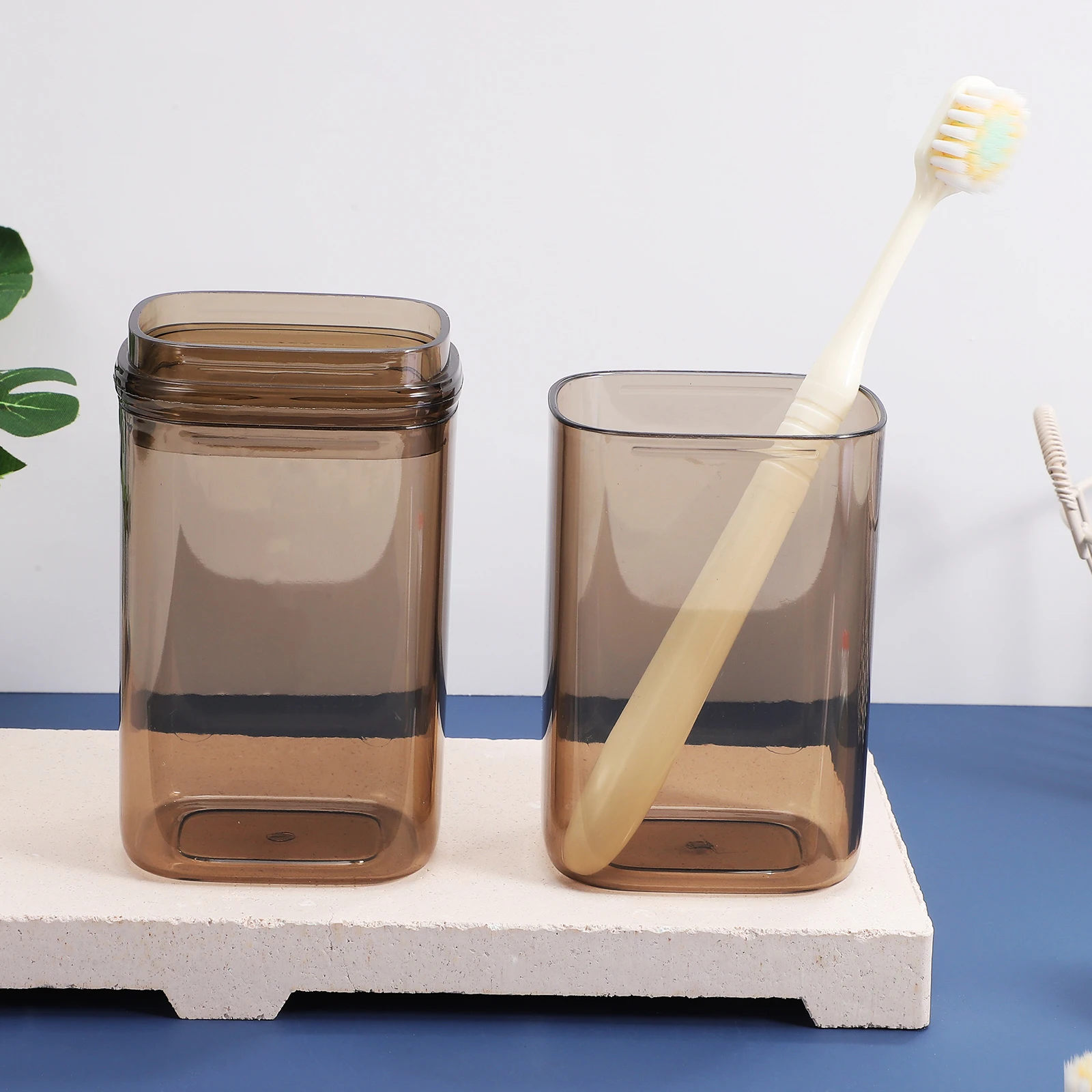 

Mouthwash Cup Covers Portable Lightweight Strong Material Sealed Design Holder Travel Case Container Toothbrush Storage